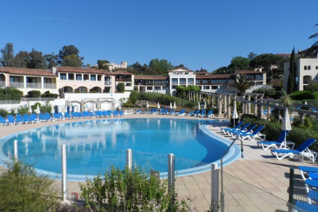 Les Parcs De Grimaud Exterior foto